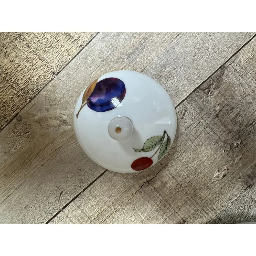 Royal Worcester preowned royal